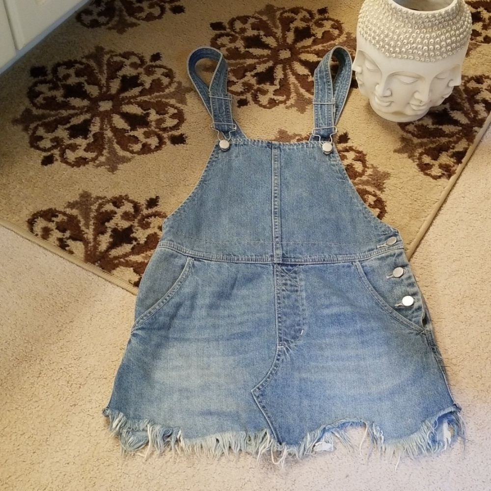 *SOLD*SOLD* Free People Distressed Denim Jumper - Picture 3 of 7